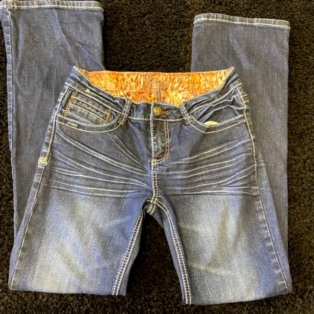 Adikto Bootcut Dark Wash Jeans